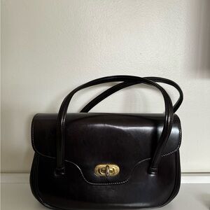 Vintage shoulder bag